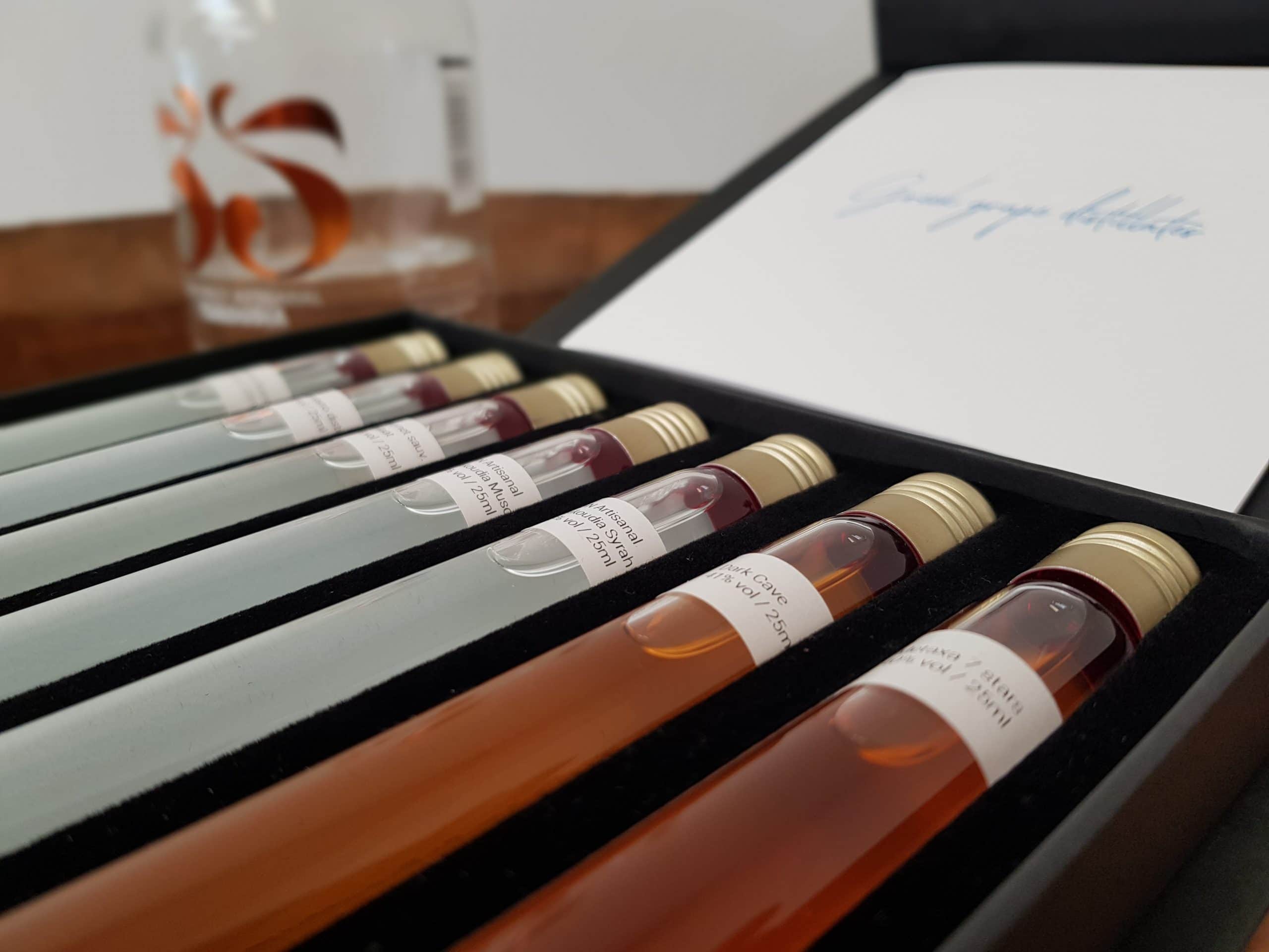 Grieks Distillaten Proefpakket - 7 tubes - Luxe cadeaubox