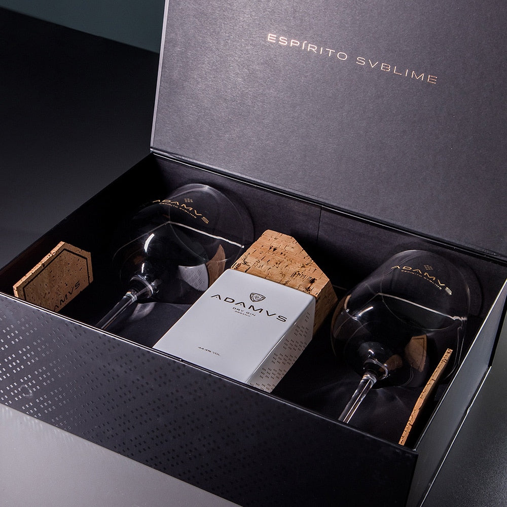 Adamus Portugese Gin - Luxe cadeauset met 2 glazen - 700ml