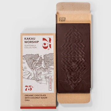 Pure chocolade met chili - Guatemala 75% - Kakau Worship - Vegan - 75g